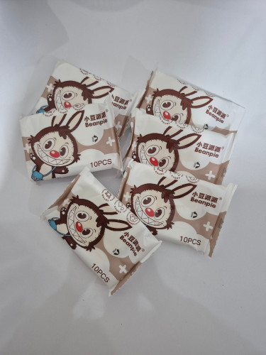 دستمال مرطوب جیبی طرح لبوبو